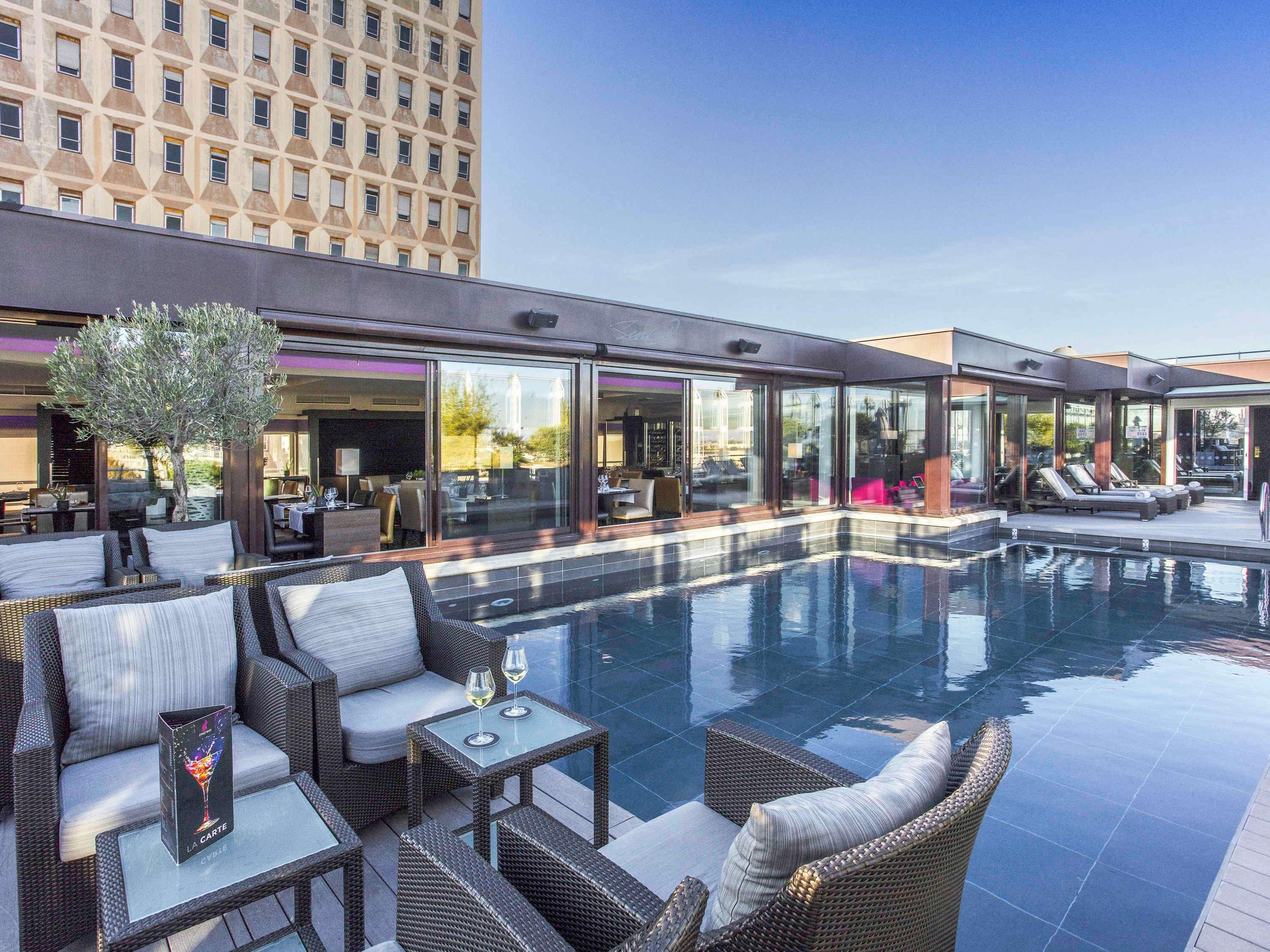 Pullman La Pleiade Montpellier Centre Hotel Екстериор снимка