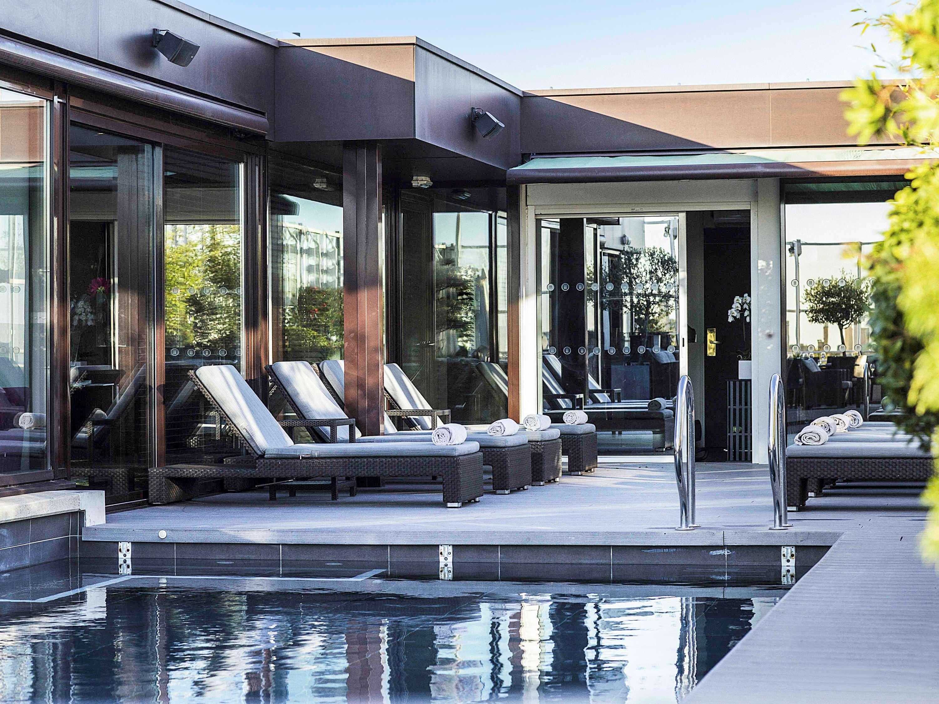 Pullman La Pleiade Montpellier Centre Hotel Екстериор снимка