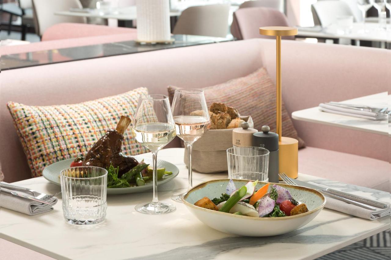 Pullman La Pleiade Montpellier Centre Hotel Екстериор снимка