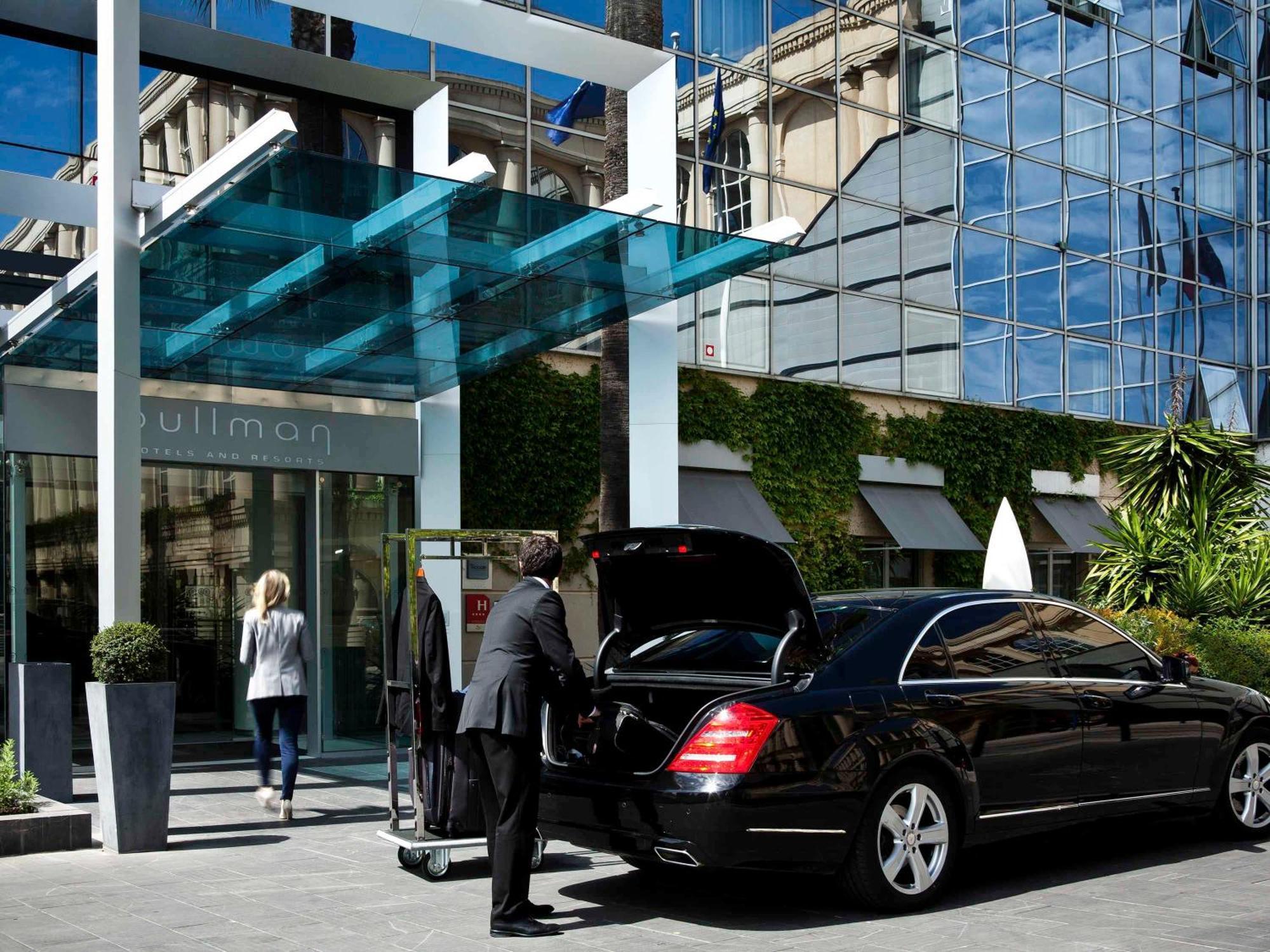 Pullman La Pleiade Montpellier Centre Hotel Екстериор снимка
